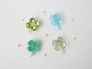 ミニクローバーのチャーム